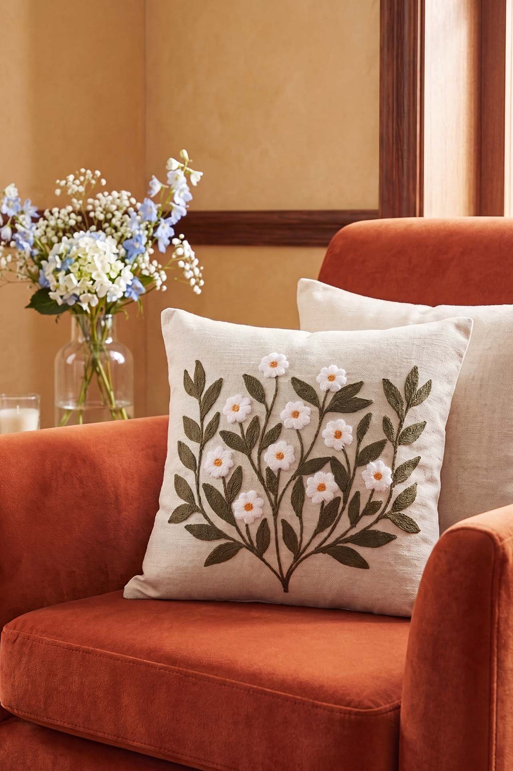 Green Daisy Branch Pattern Punch Decorative Cushion Cover
