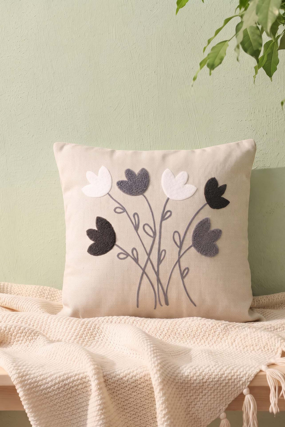 Light Gray Tulip Pattern Decorative Punch Cushion Cover