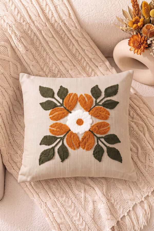 Turuncu Lilya Desenli Punch Dekoratif Kırlent Kılıfı