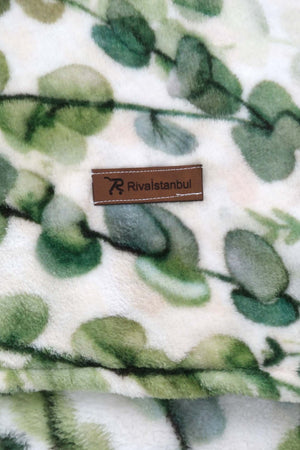 Eucalyptus Double Plush Blanket – Extra Soft, Warm 100% Polyester Throw, 200x215 cm