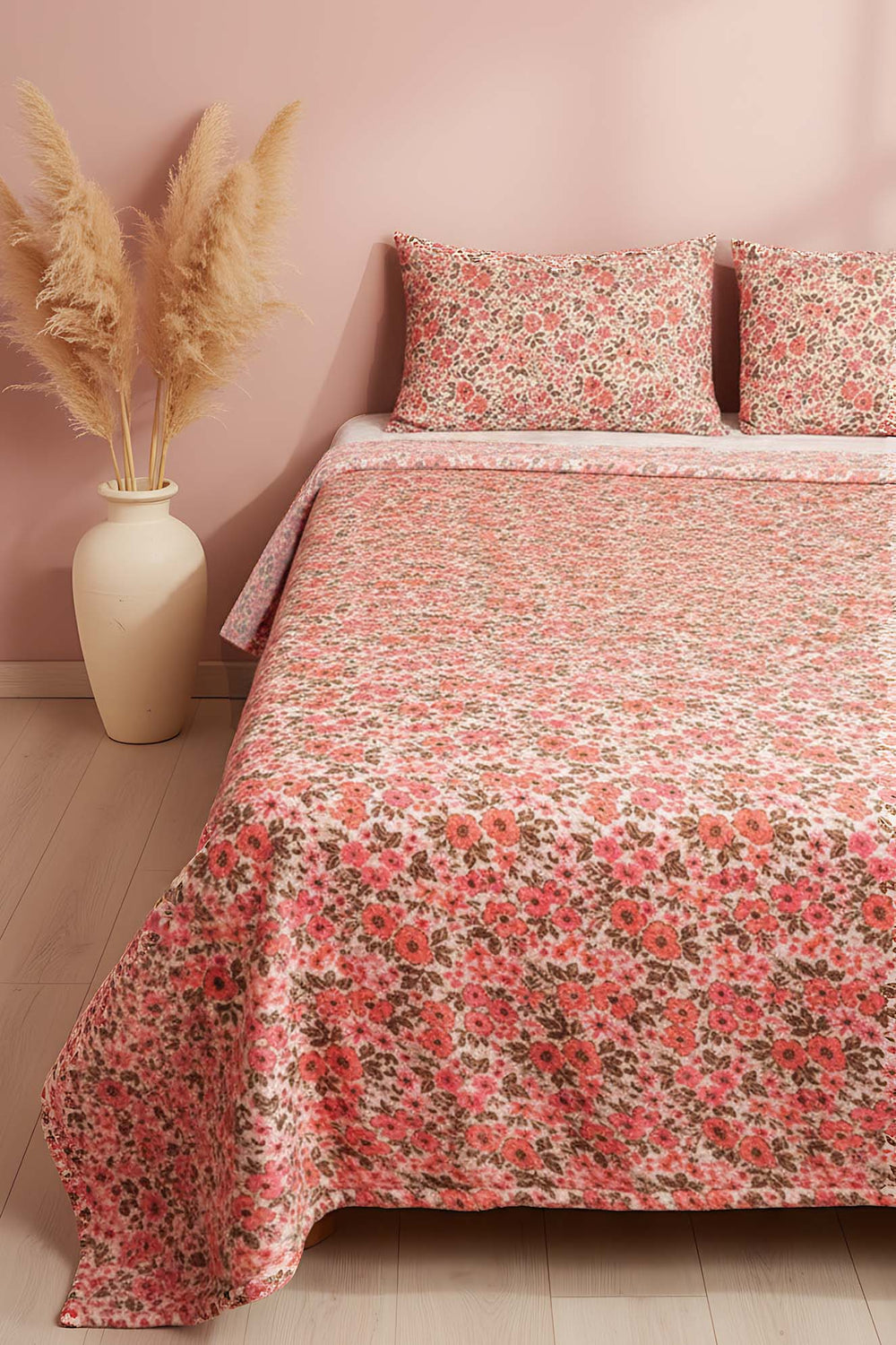 Pink Spring Double Plush Blanket – Extra Soft, Warm 100% Polyester Throw, 200x215 cm