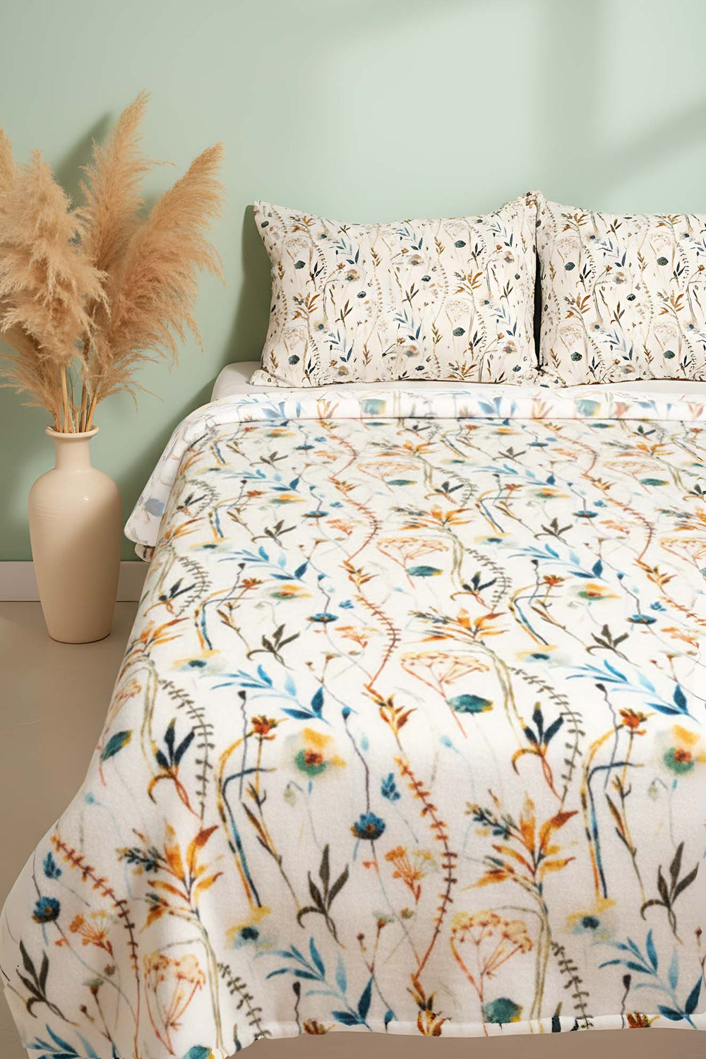 Gardenya Double Plush Blanket – Extra Soft, Warm 100% Polyester Throw, 200x215 cm