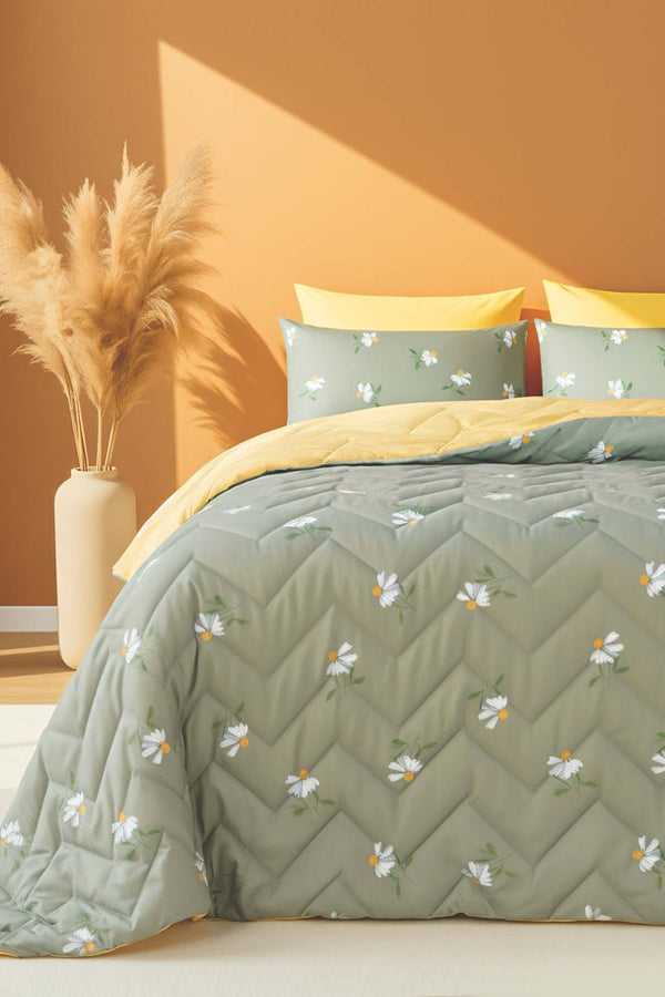 Green Daisy Cotton Double Quilted Pique & Bedspread