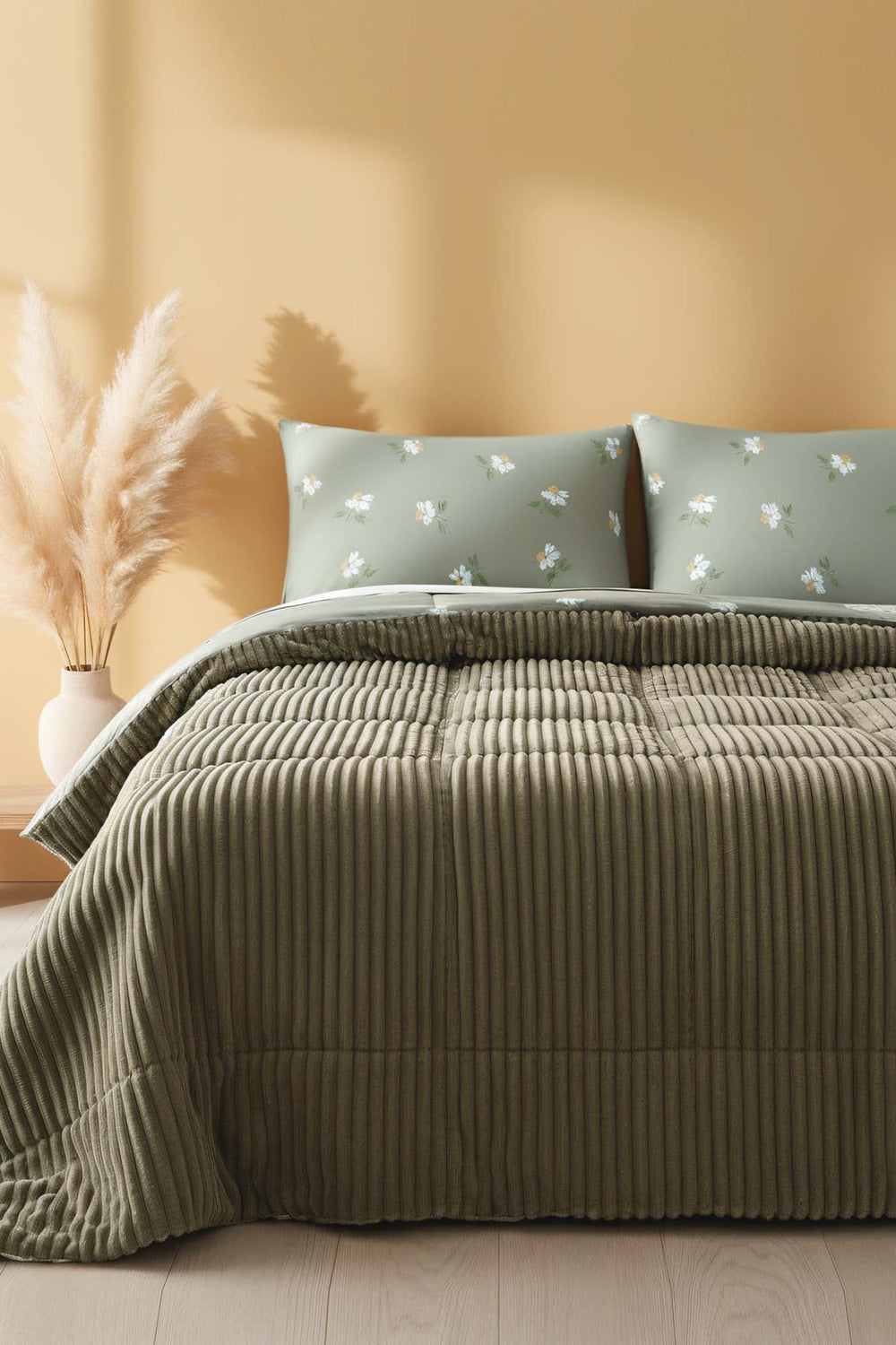 Green Daisy Single Size Tresa Bedding Set