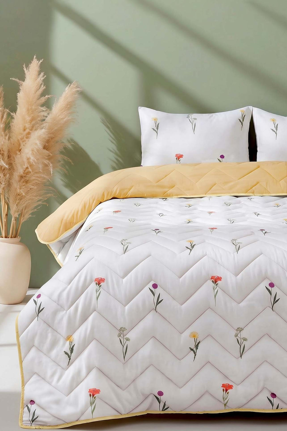 Bella Double Size Cotton Quilted Bedspread & Pike