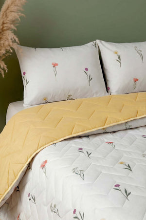 Bella Double Size Cotton Quilted Bedspread & Pike