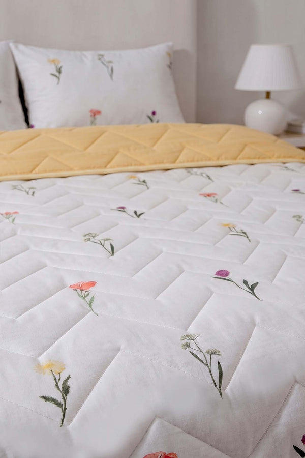 Bella Double Size Cotton Quilted Bedspread & Pike