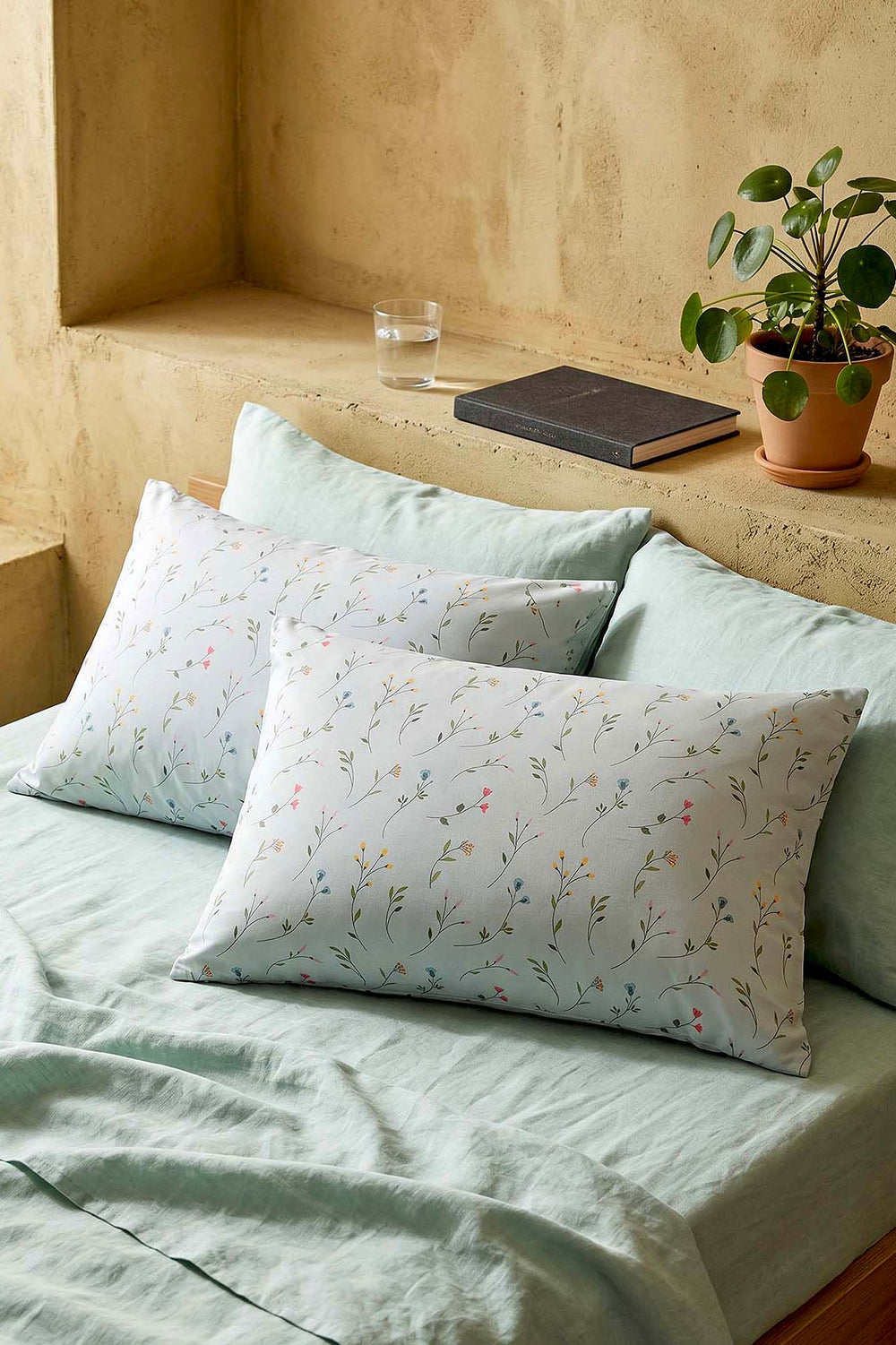 Clara Green 2-Piece Pillowcase Set 50x70 cm