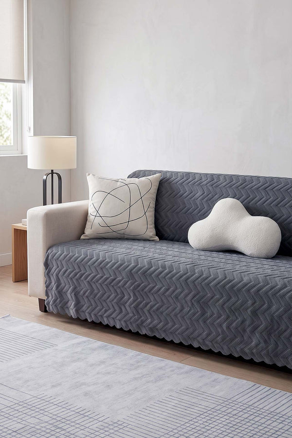 Anthracite Zigzag Patterned Welsoft Padded Sofa Cover – 170 × 210 cm