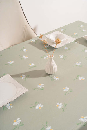 Green Daisy Patterned Tablecloth, Table Fabric, Picnic Blanket