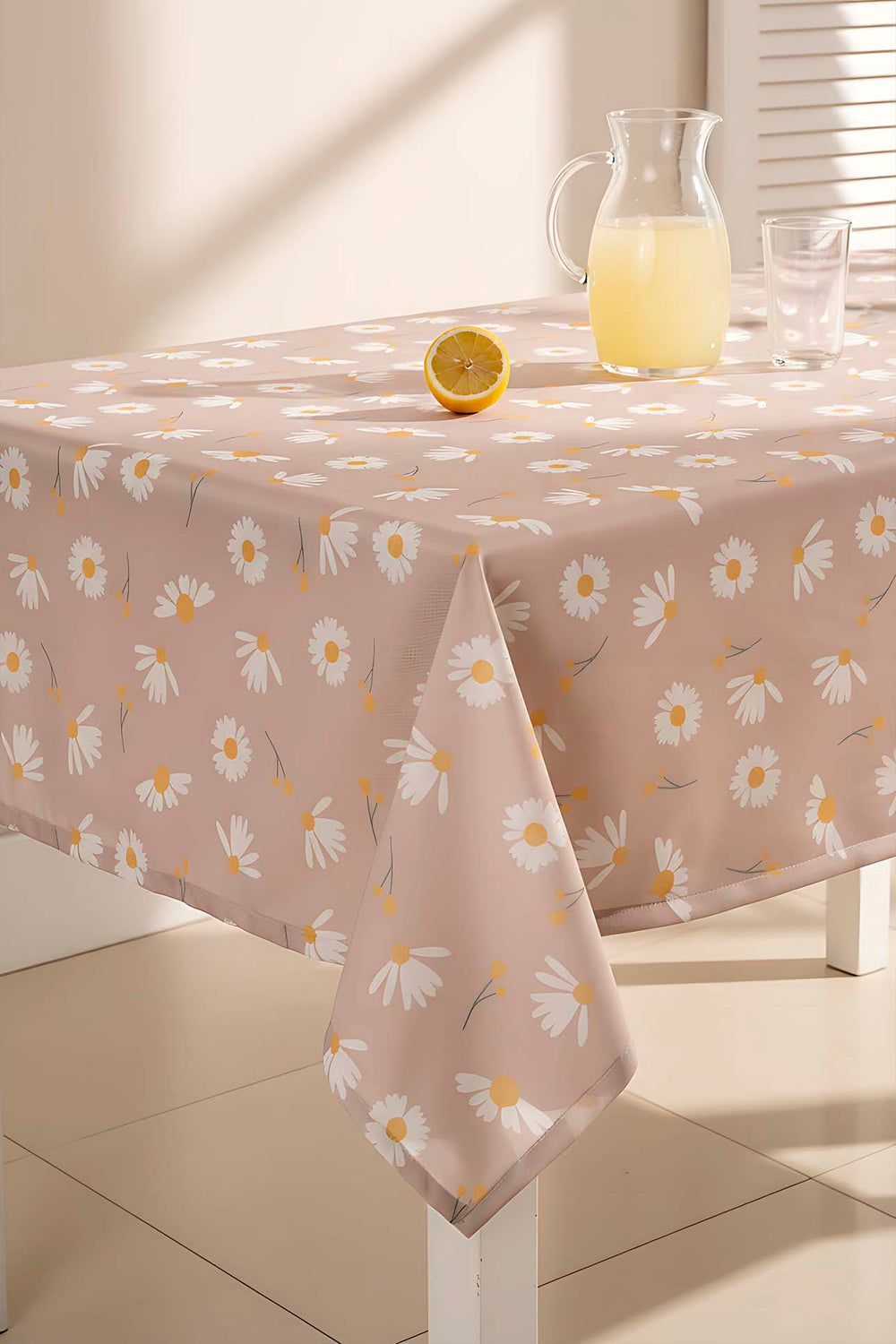 Beige Daisy Patterned Tablecloth – Casual & Wipeable Polyester, Picnic/Kitchen Use, 140x200 cm