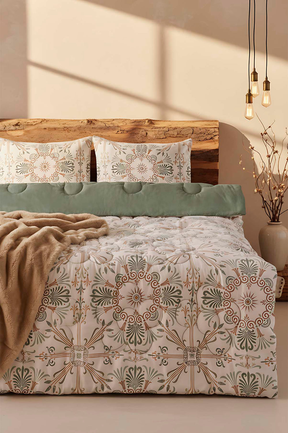 Ethnic Palace Double-Sided Daisy Quilted Quilt - 200x215 cm