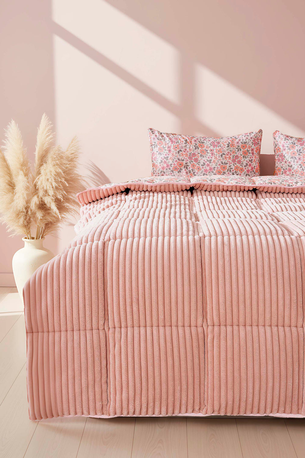 Pink Spring Tresa Double Deluxe Sleep/Bridal Set – Reversible Wellsoft & Cotton Quilt, 3-Piece, 200x215 cm