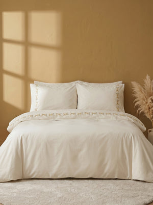 Alissa White Floral Embroidered Cotton Double Duvet Cover Set – 6 Pieces
