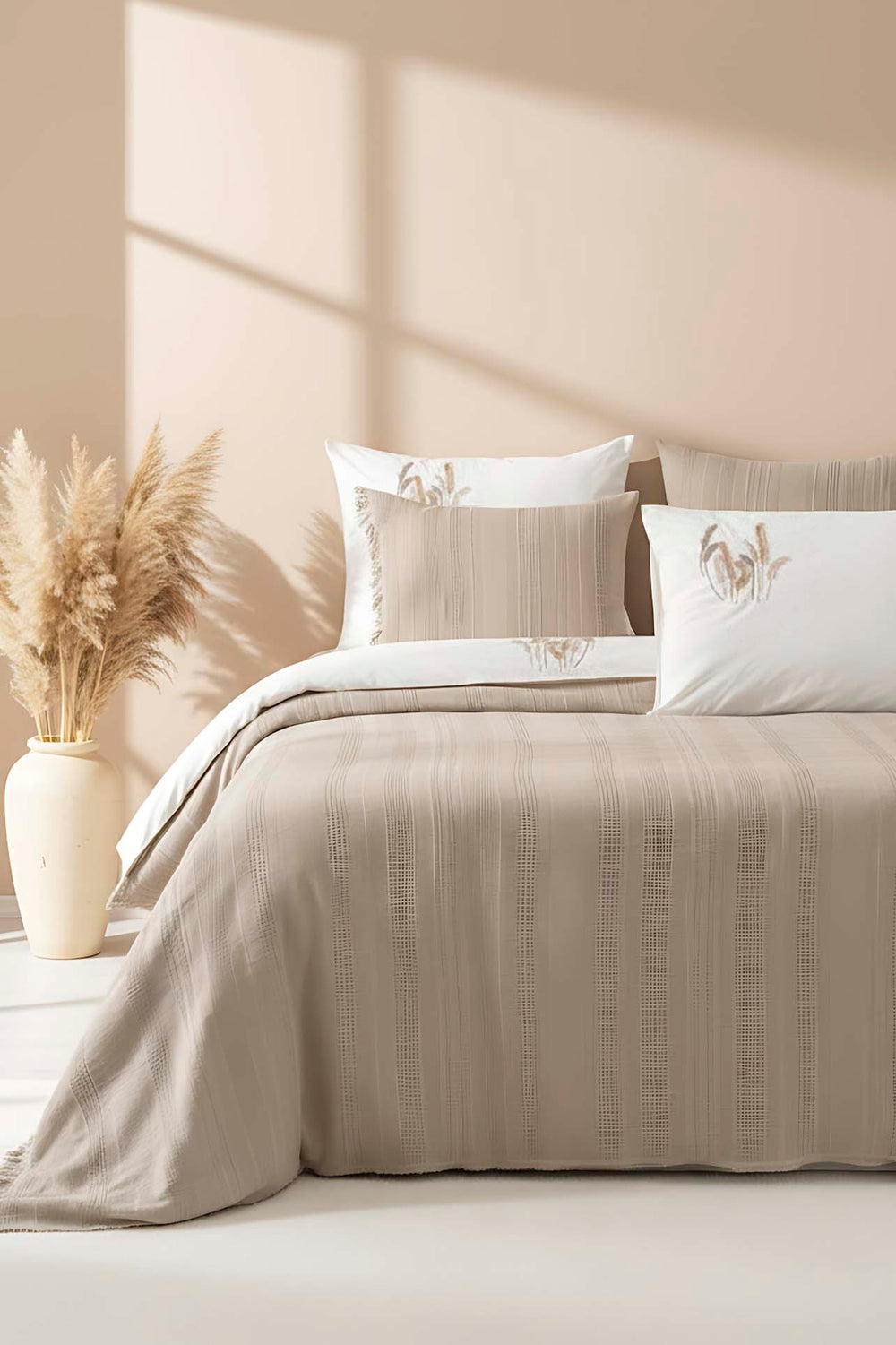 Arya Mink Embroidered 7-Piece Bridal/Quilt Set – 100% Cotton Duvet Cover, Bedspread & Sheet Set, King Size