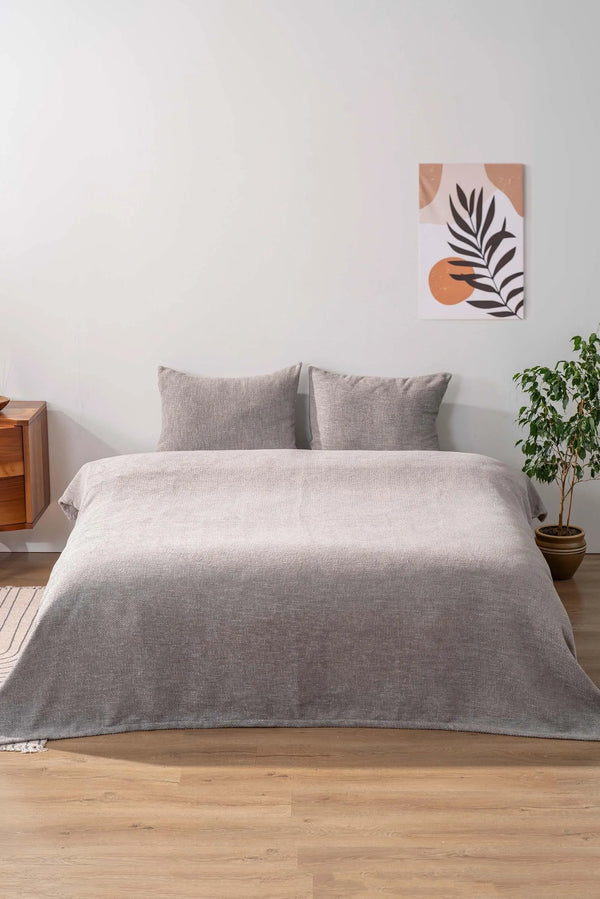 Aya Plush Gray Double Jacquard Deluxe Bedding Set - 3 Pieces Bedspread Set