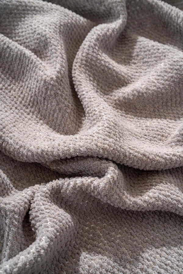 Aya Plush Gray Double Jacquard Deluxe Bedding Set - 3 Pieces Bedspread Set