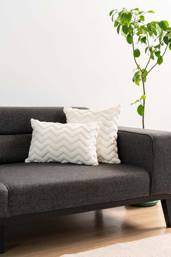 Bohemian Special Design Punch Rectangular Zigzag Pattern Decorative Cushion Cover