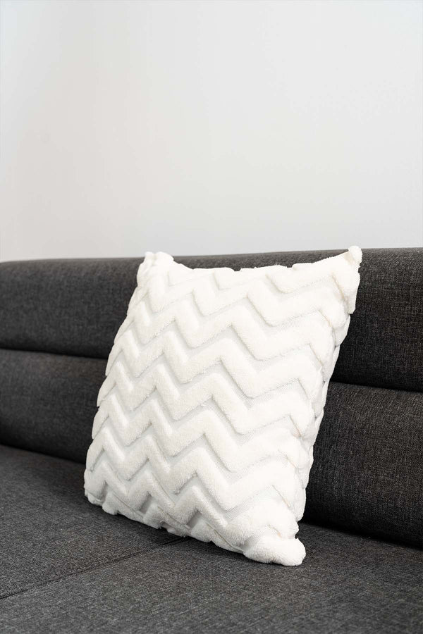 Bohemian Special Design Punch Zigzag Pattern Decorative Cushion Cover