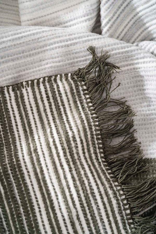 Veloura Khaki Striped Throw/TV Blanket – Soft & Warm Cotton Blend, Thick Fabric, 130x170cm
