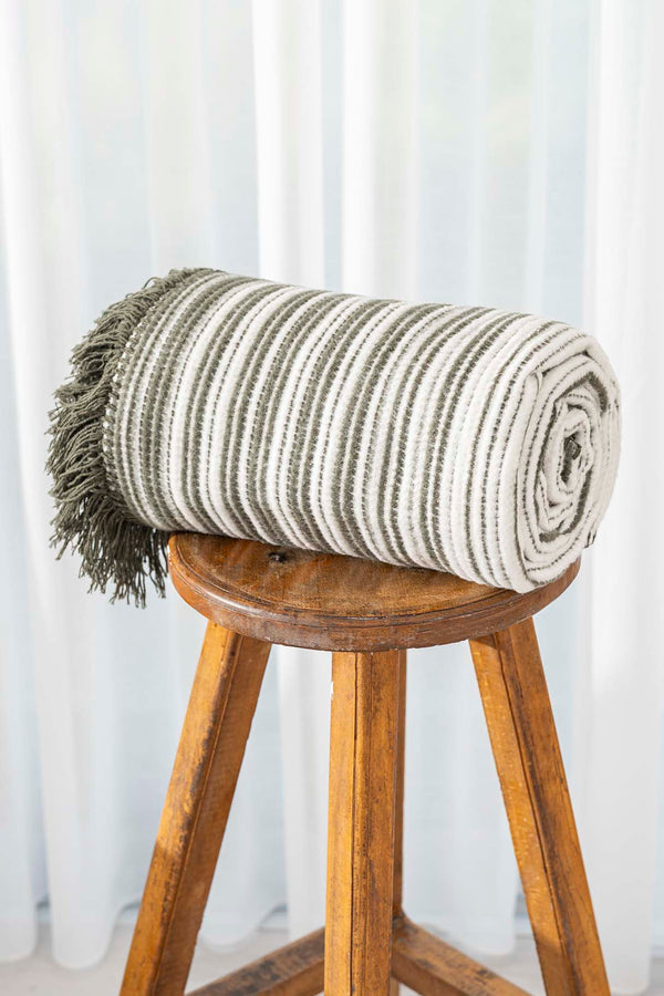 Veloura Khaki Striped Throw/TV Blanket – Soft & Warm Cotton Blend, Thick Fabric, 130x170cm