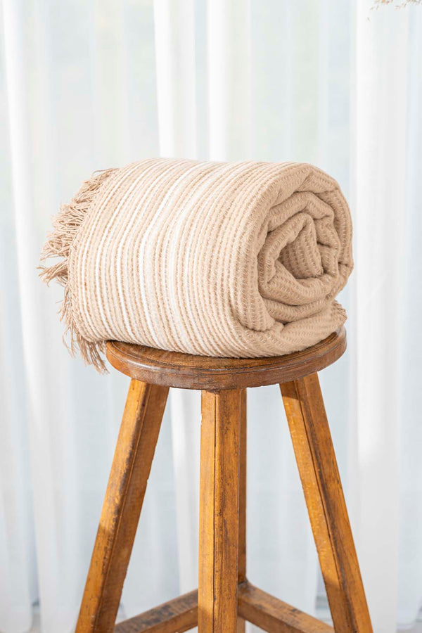 Veloura Beige Striped Throw/TV Blanket – Soft & Warm Cotton Blend, Thick Fabric, 130x170cm