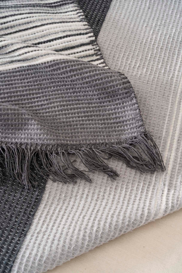Veloura Anthracite Double Size Tasseled Throw/Blanket – Extra Soft Cotton Blend, 180x220 cm