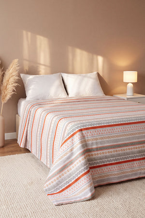 Şeritli Geometrik Desen Çift Kişilik Baskılı Pike Yatak Örtüsü 200X230 Cm