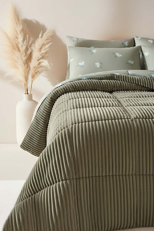 Green Daisy Double Tresa Bedding & Dowry Set