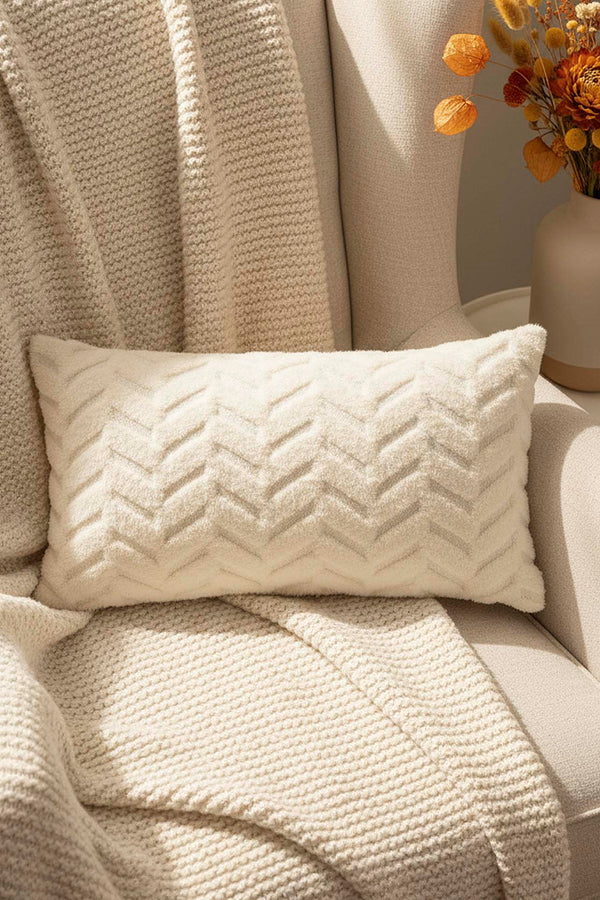 Dejavu Punch Diamond Pattern Decorative Cushion Cover