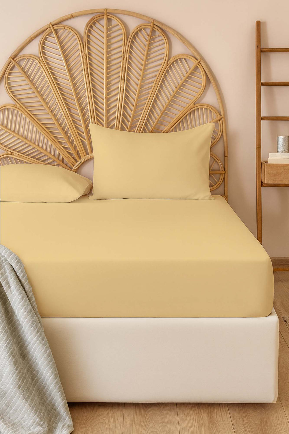 Yellow Double/Queen Size Polycotton Flat Sheet – Breathable, Non-Fitted, Single Piece, 215x240 cm