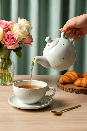 Aqua Green Daisy Amore 4-Piece Tea-for-One Set – Handmade Ceramic Teapot, Cup & Saucer Set, 600 ml