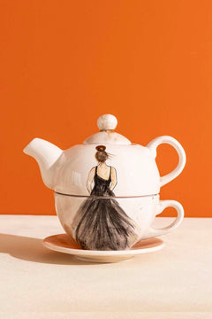 Girl in Dress Amore 4-Piece Tea-for-One Set – Handmade Ceramic Teapot, Cup & Saucer Set, 600 ml