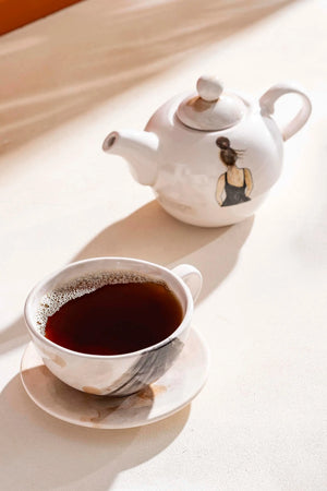 Girl in Dress Amore 4-Piece Teapot & Cup Set