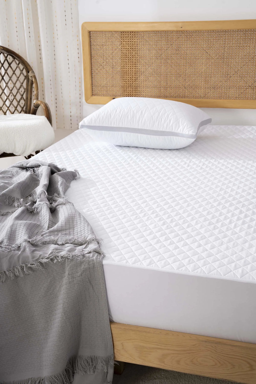 Elisa Double Size Quilted Waterproof Mattress Protector