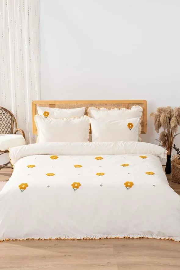 Florita Yellow Outlet Embroidered 6-Piece Cotton Double Duvet Cover Set