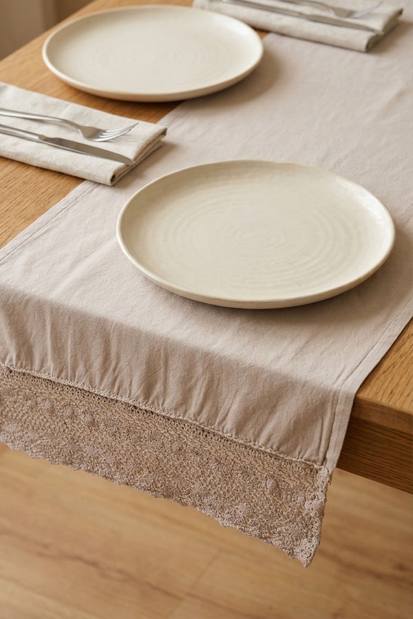 Gri Lacy Pamuklu Dantelli Runner 40X150 Cm