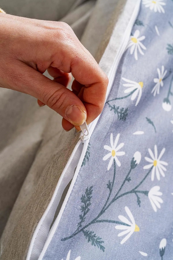 Gray Daisies Double Bedding Set Cotton