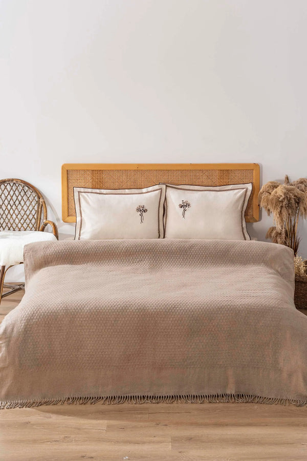 Helen Brown Embroidered Double Bedding Blanket Set 4 Pieces Sleep & Dowry Set