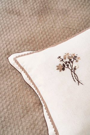 Helen Brown Embroidered Double Bedding Blanket Set 4 Pieces Sleep & Dowry Set