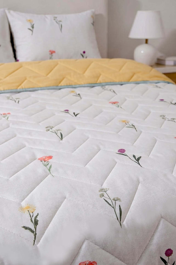 Bella Double Size Cotton Quilted Bedspread & Pike