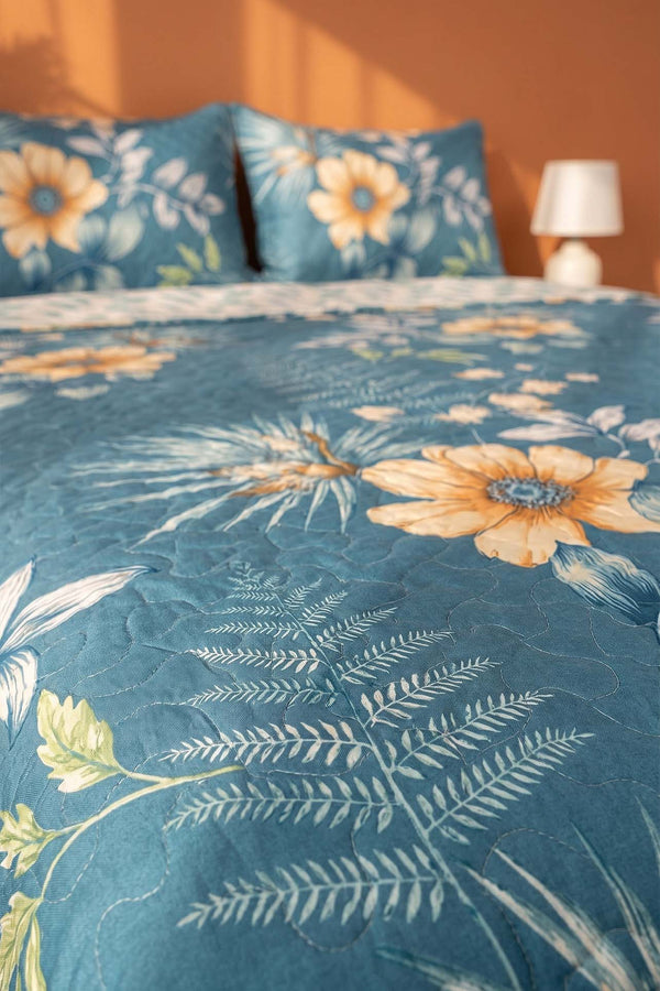 Blue Floral Patterned Double Quilted Bedspread & Multi-Purpose Coverlet