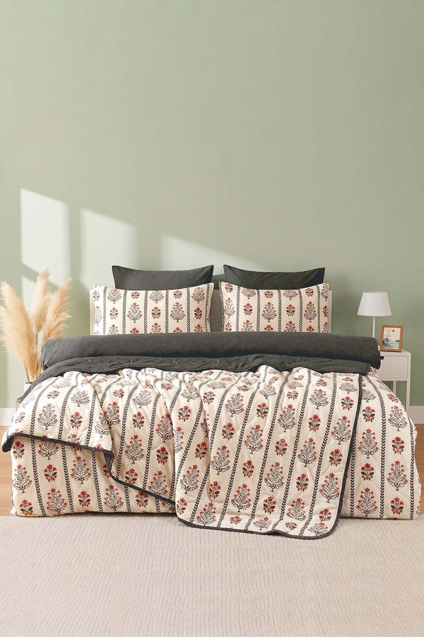 Lora Double Duvet Cover & Bedspread Set – 7-Piece Bedding Set