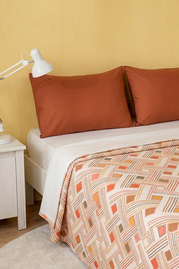 Renkli Geometrik Çift Kişilik Baskılı Pike Yatak Örtüsü 200X230 Cm