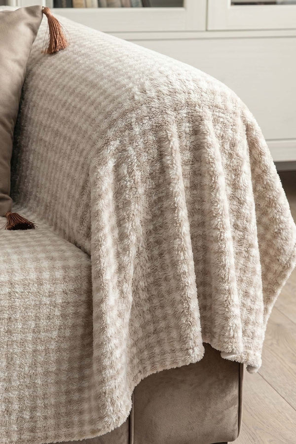 Beige Gingham Patterned Fleece Sofa Cover with Soft Texture – 170 × 210 cm