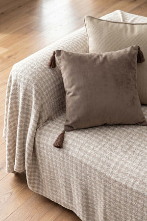 Beige Gingham Patterned Fleece Sofa Cover with Soft Texture – 170 × 210 cm