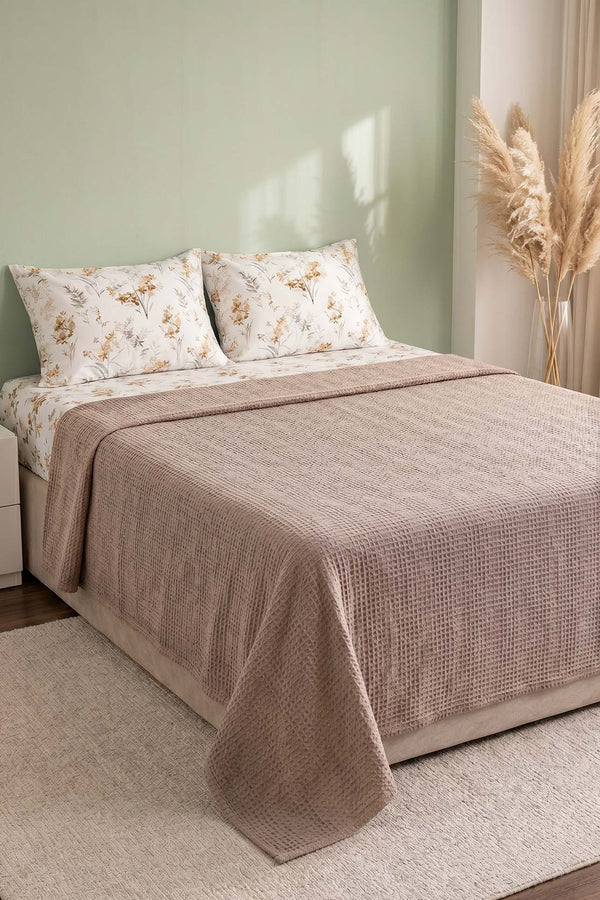 Beige Floral Patterned Cotton Honeycomb Double Bedspread Set – 4 Pieces