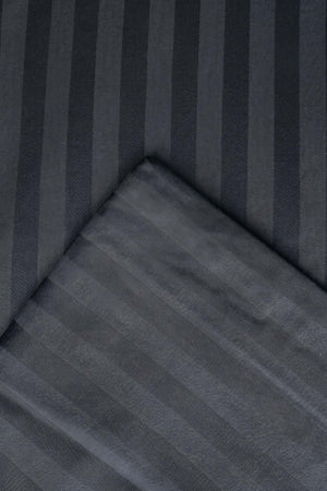 Elite Black Striped Satin Double Duvet Cover Set – 4 Pieces