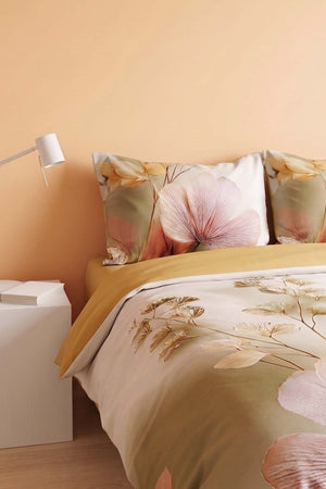 Gold Eloni 3D Flower Çift Kişilik Nevresim Takımı 4 Parça