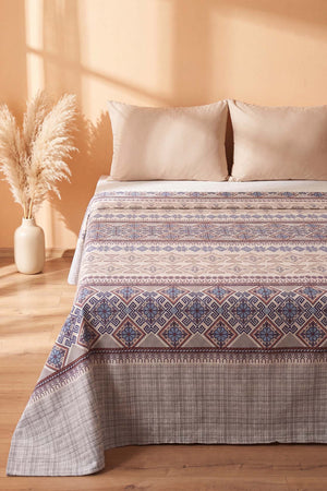 İndigo Etnik Desenli Çift Kişilik Baskılı Pike Yatak Örtüsü 200X230 Cm